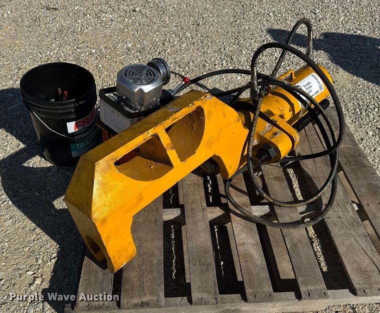 image for item EF2220 Track pin press