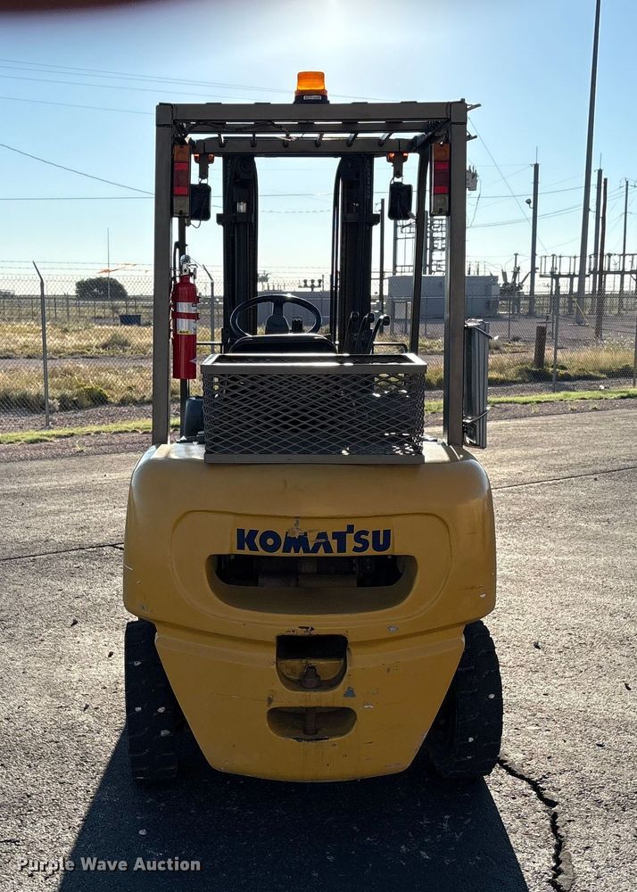 image for item EF6072 Komatsu F G25T-14 forklift