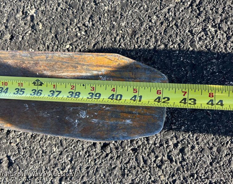 image for item EF6072 Komatsu F G25T-14 forklift