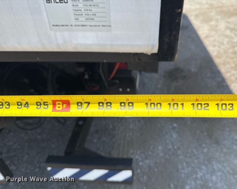 image for item EG6076 2017 Ford F450 Super Duty XL box truck