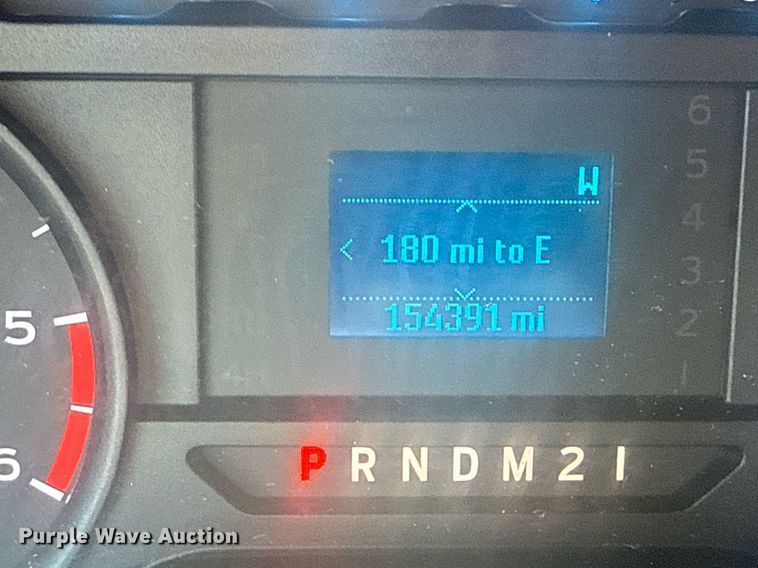 image for item EG6076 2017 Ford F450 Super Duty XL box truck