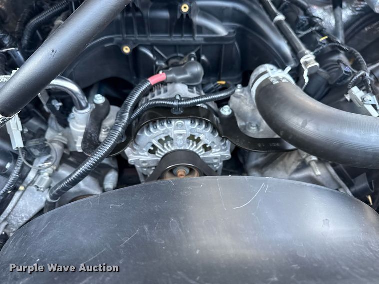 image for item EG6076 2017 Ford F450 Super Duty XL box truck