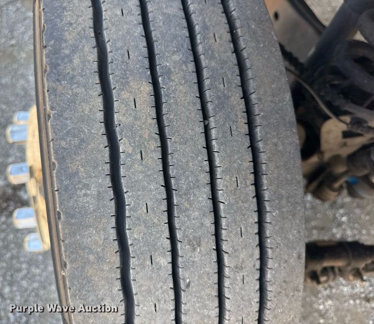 image for item EG6076 2017 Ford F450 Super Duty XL box truck