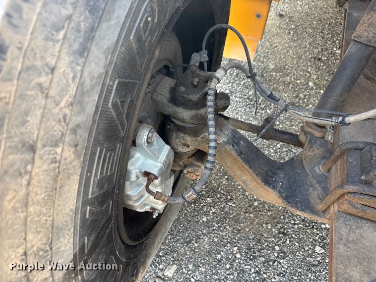 image for item EG6089 2002 International 3800 school bus