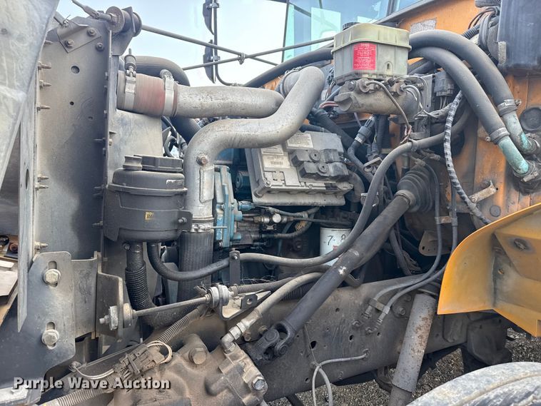 image for item EG6089 2002 International 3800 school bus