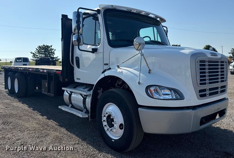 image for item EG6145 2007 Freightliner Business Class M2 flatbed truck