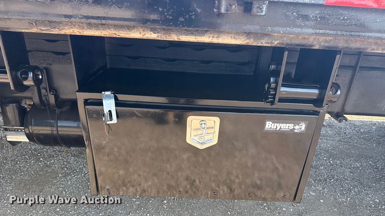 image for item EG6145 2007 Freightliner Business Class M2 flatbed truck