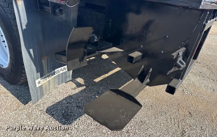 image for item EG6145 2007 Freightliner Business Class M2 flatbed truck