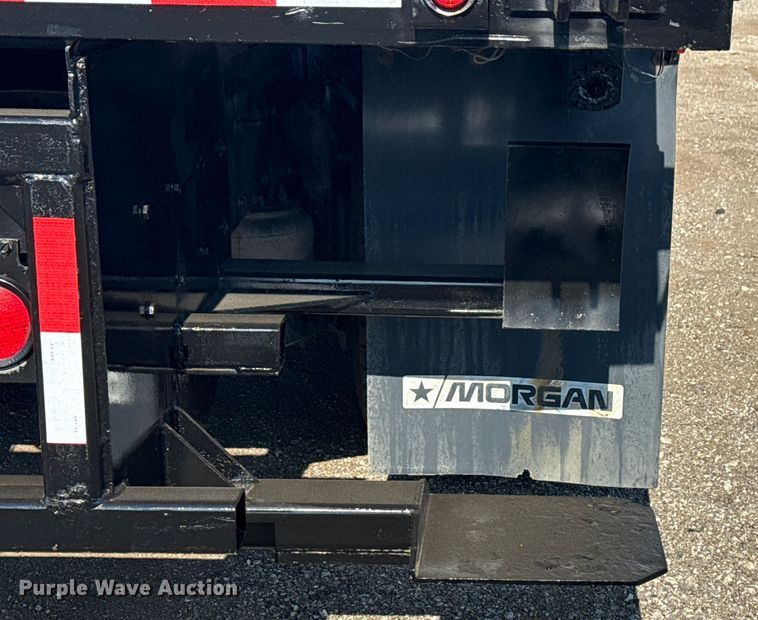 image for item EG6145 2007 Freightliner Business Class M2 flatbed truck