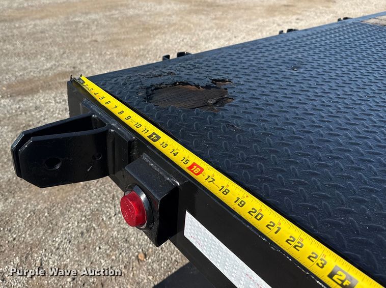 image for item EG6145 2007 Freightliner Business Class M2 flatbed truck