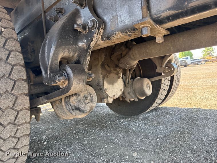 image for item EG6145 2007 Freightliner Business Class M2 flatbed truck