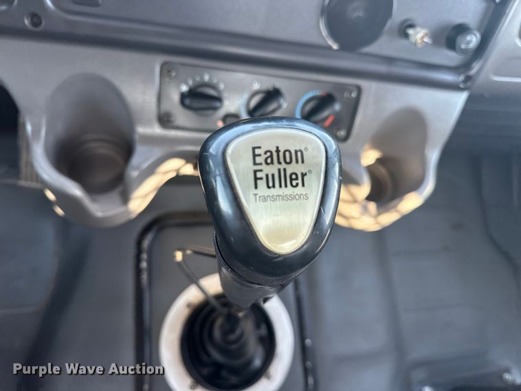 image for item EG6145 2007 Freightliner Business Class M2 flatbed truck