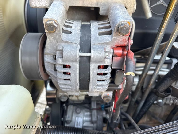 image for item EG6145 2007 Freightliner Business Class M2 flatbed truck