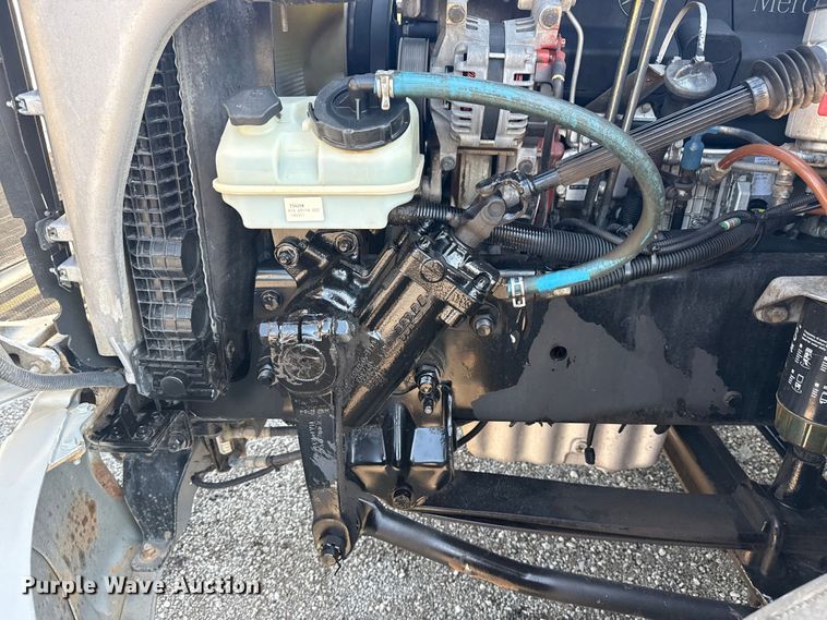 image for item EG6145 2007 Freightliner Business Class M2 flatbed truck