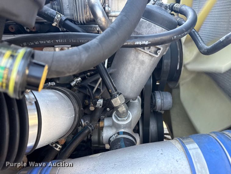 image for item EG6145 2007 Freightliner Business Class M2 flatbed truck