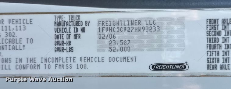 image for item EG6145 2007 Freightliner Business Class M2 flatbed truck