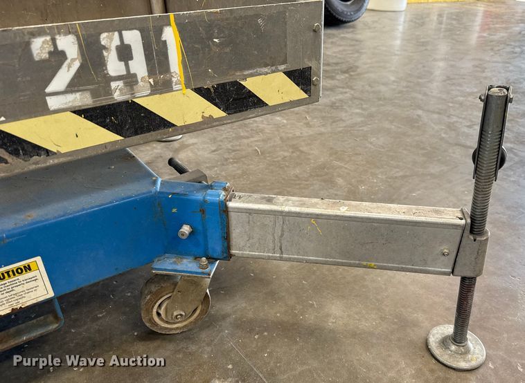 image for item EH4070 Genie AWP-24 vertical lift