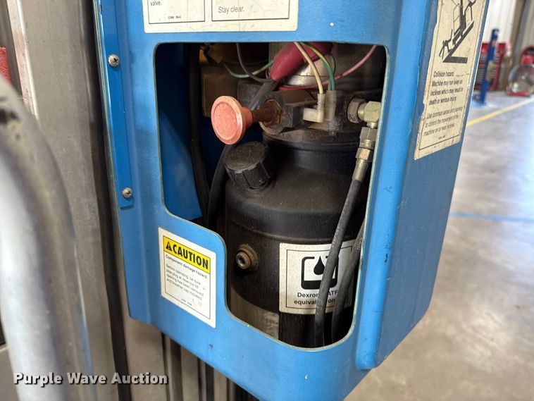 image for item EH4070 Genie AWP-24 vertical lift