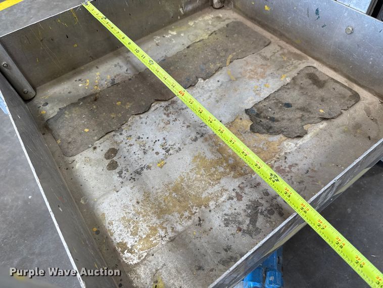 image for item EH4070 Genie AWP-24 vertical lift