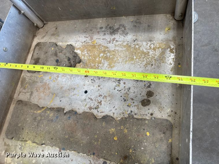 image for item EH4070 Genie AWP-24 vertical lift