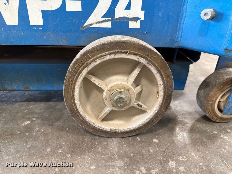 image for item EH4070 Genie AWP-24 vertical lift