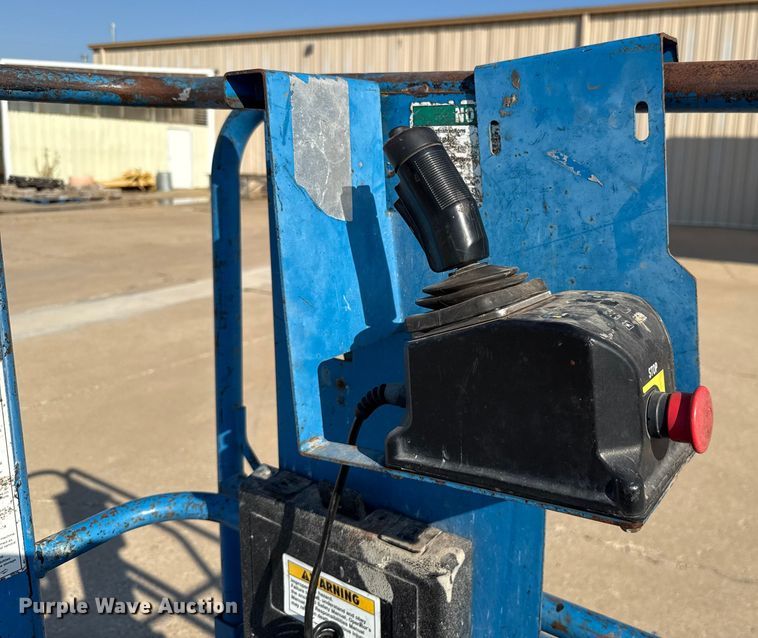 image for item EH4075 Genie GS-1930 scissor lift