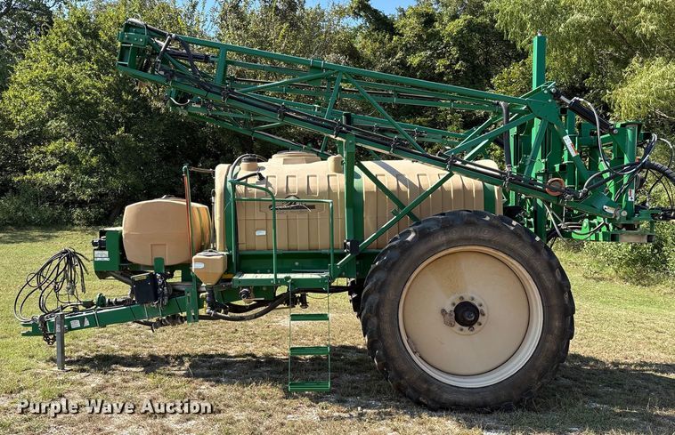 image for item EH4081 Great Plains TSF1060 sprayer