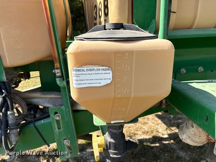 image for item EH4081 Great Plains TSF1060 sprayer