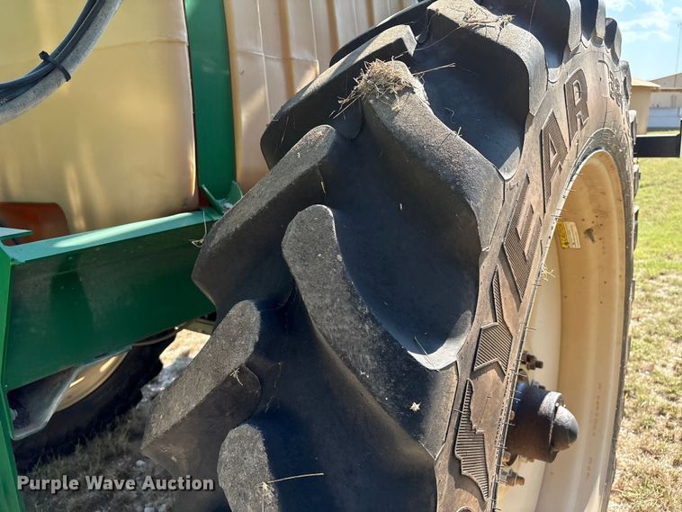 image for item EH4081 Great Plains TSF1060 sprayer