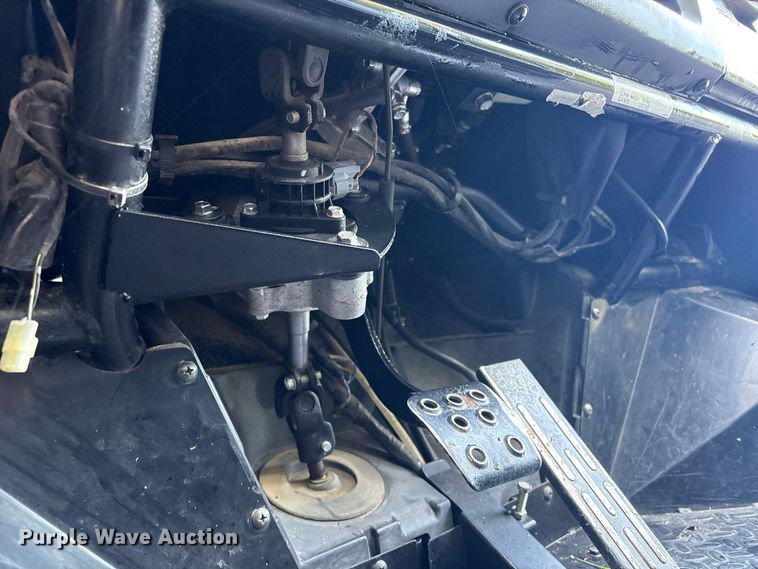 image for item EH7512 2015 Kawasaki Mule 4010 utility vehicle