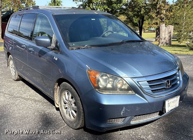 image for item EH7513 2008 Honda Odyssey van