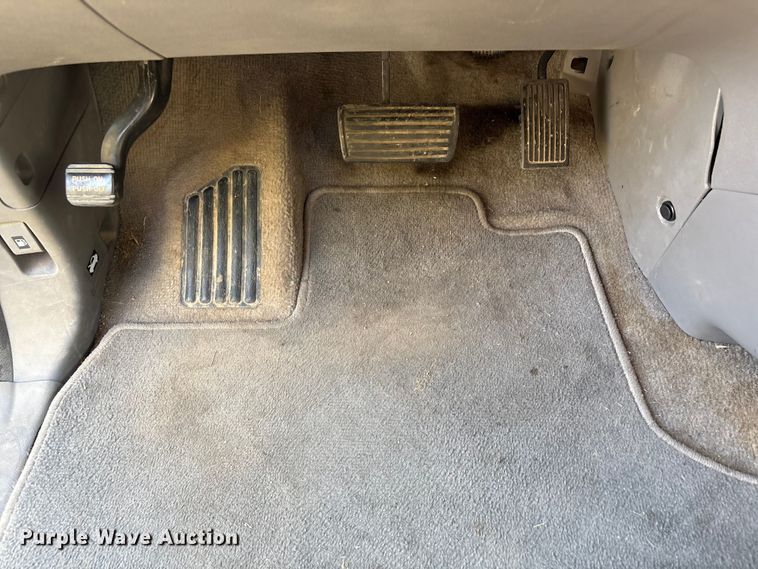 image for item EH7513 2008 Honda Odyssey van