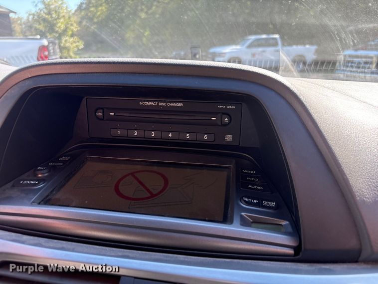 image for item EH7513 2008 Honda Odyssey van