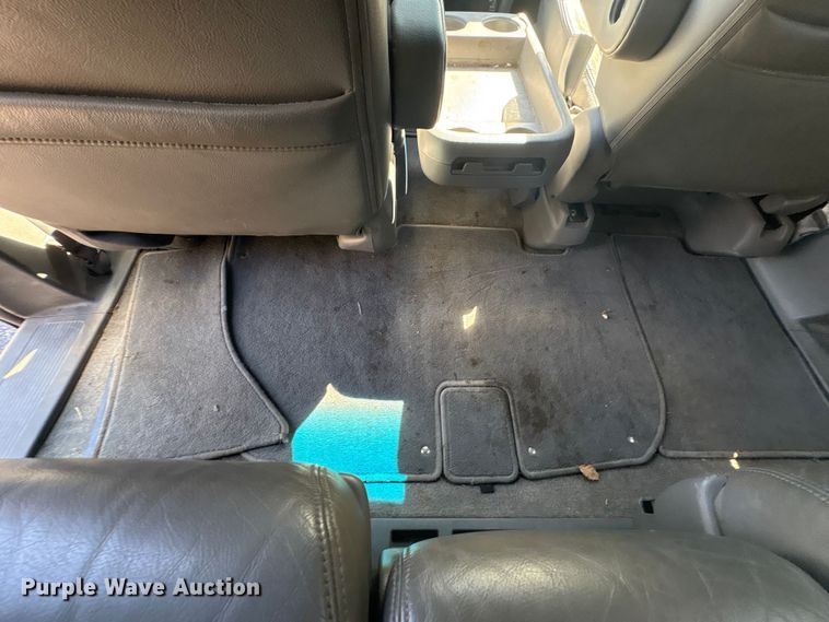 image for item EH7513 2008 Honda Odyssey van