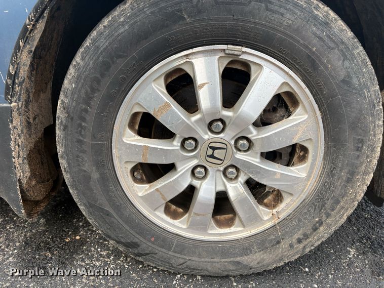 image for item EH7513 2008 Honda Odyssey van