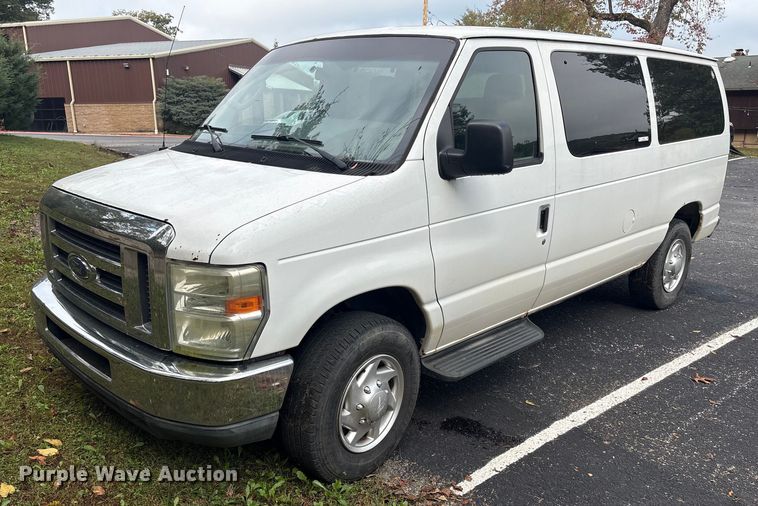 image for item EH7514 2010 Ford E350 van