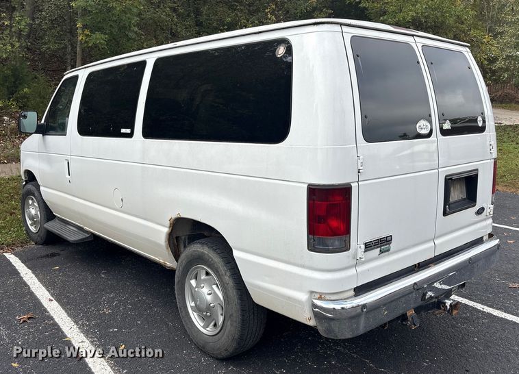 image for item EH7514 2010 Ford E350 van