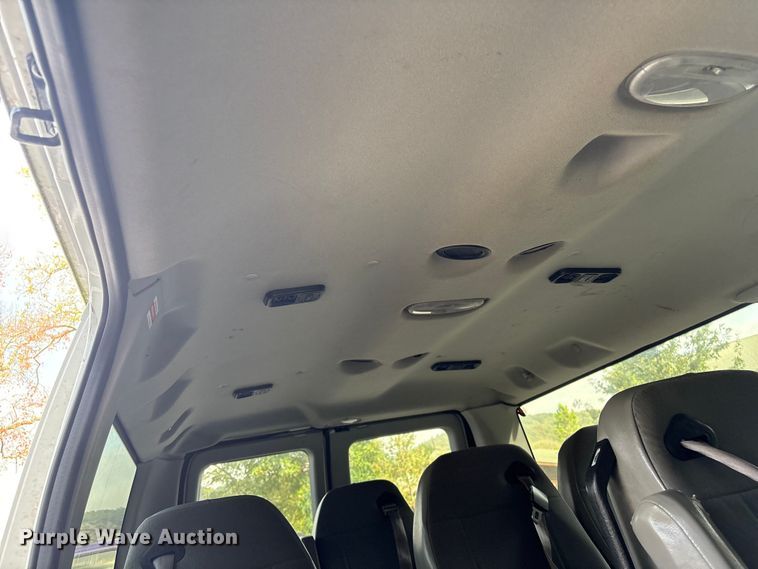 image for item EH7514 2010 Ford E350 van