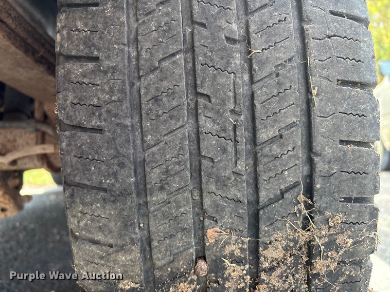 image for item EH7514 2010 Ford E350 van