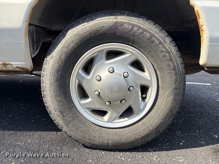 image for item EH7514 2010 Ford E350 van