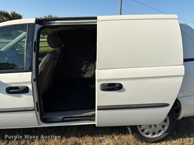 image for item EH7527 2003 Dodge Grand Caravan van