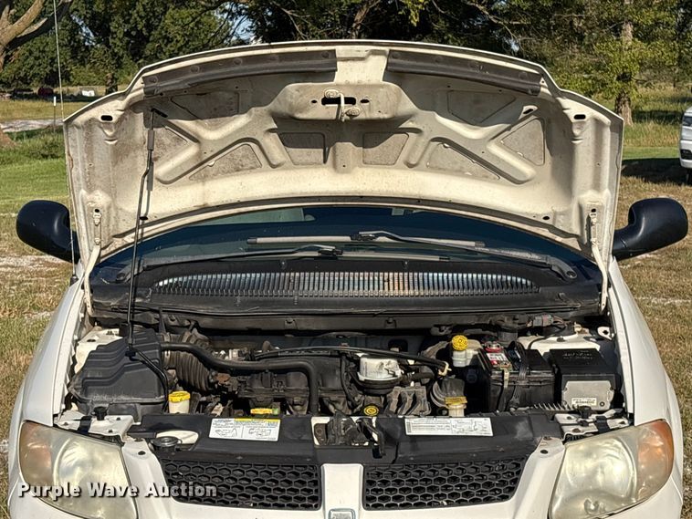 image for item EH7527 2003 Dodge Grand Caravan van