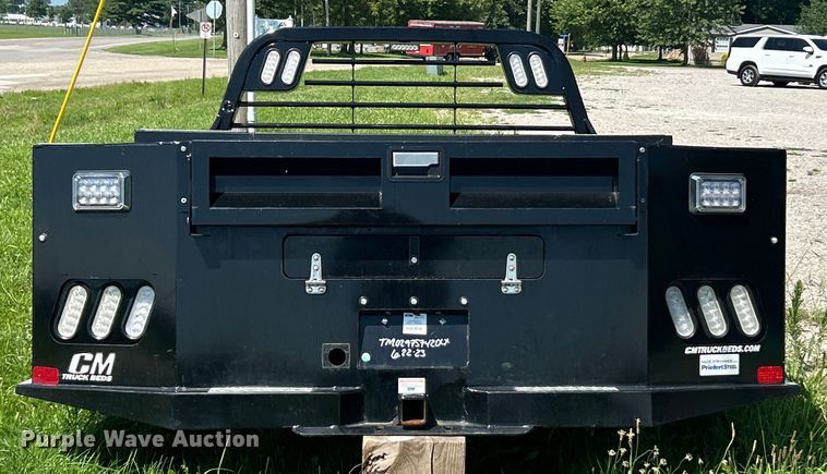 image for item EK8397 CM TM-02975742DLX utility bed