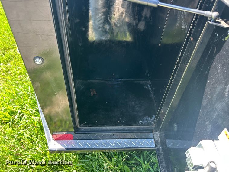 image for item EK8397 CM TM-02975742DLX utility bed