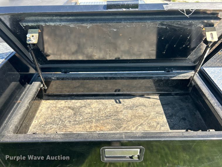 image for item EK8397 CM TM-02975742DLX utility bed