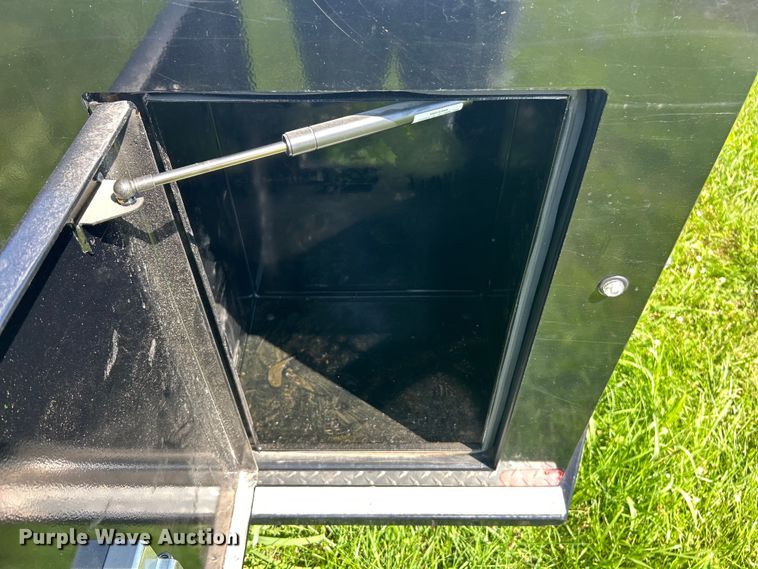 image for item EK8397 CM TM-02975742DLX utility bed