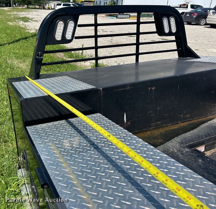 image for item EK8397 CM TM-02975742DLX utility bed