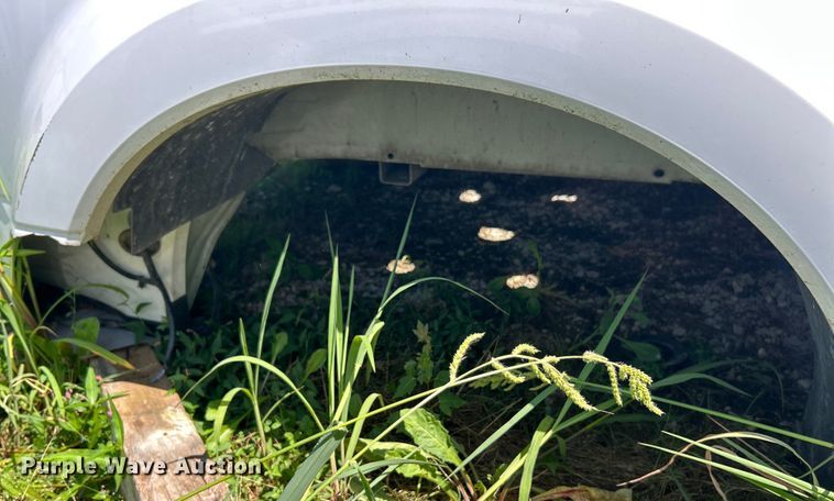 image for item EK8409 Pickup truck bed