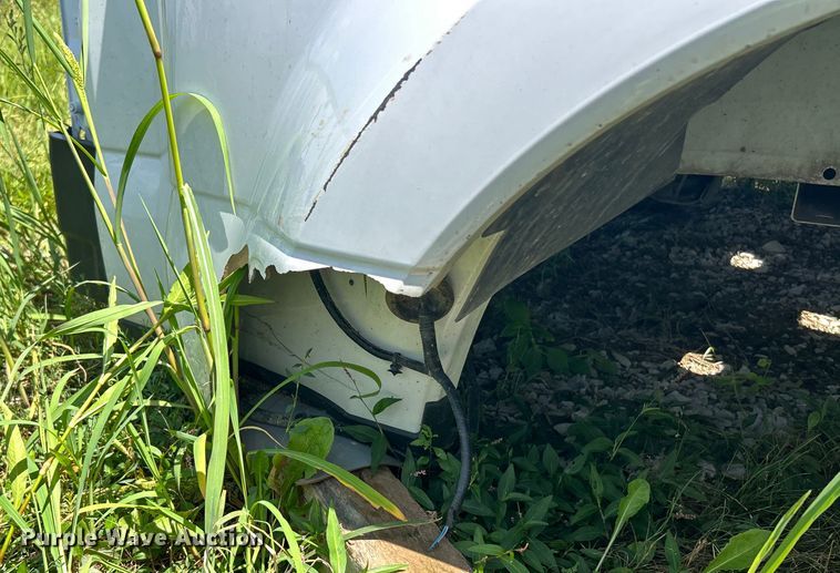 image for item EK8409 Pickup truck bed