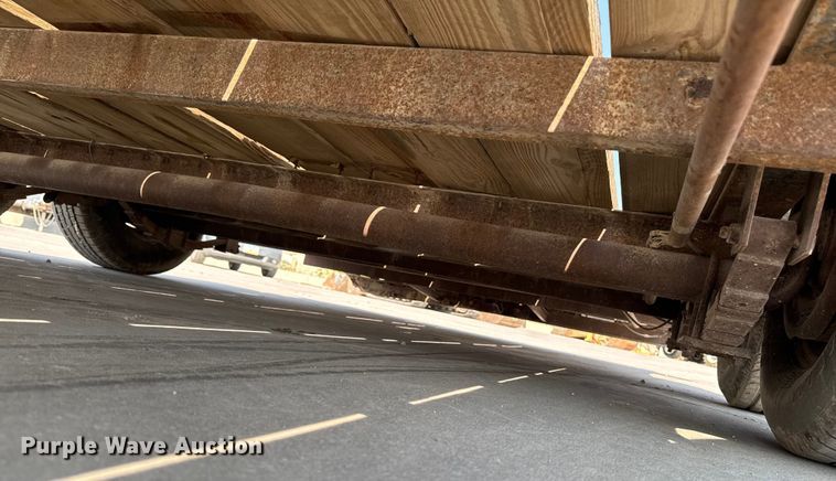 image for item EM2351 2002 Cronkite Ind 2600EWSA utility trailer